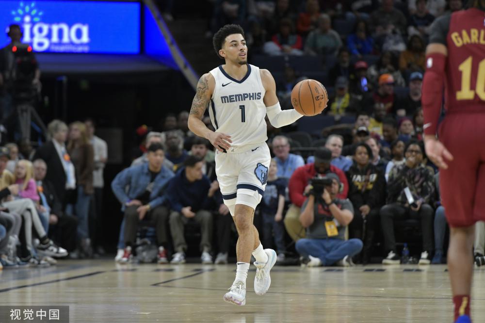 于奥伊任斯 于奥伊任斯