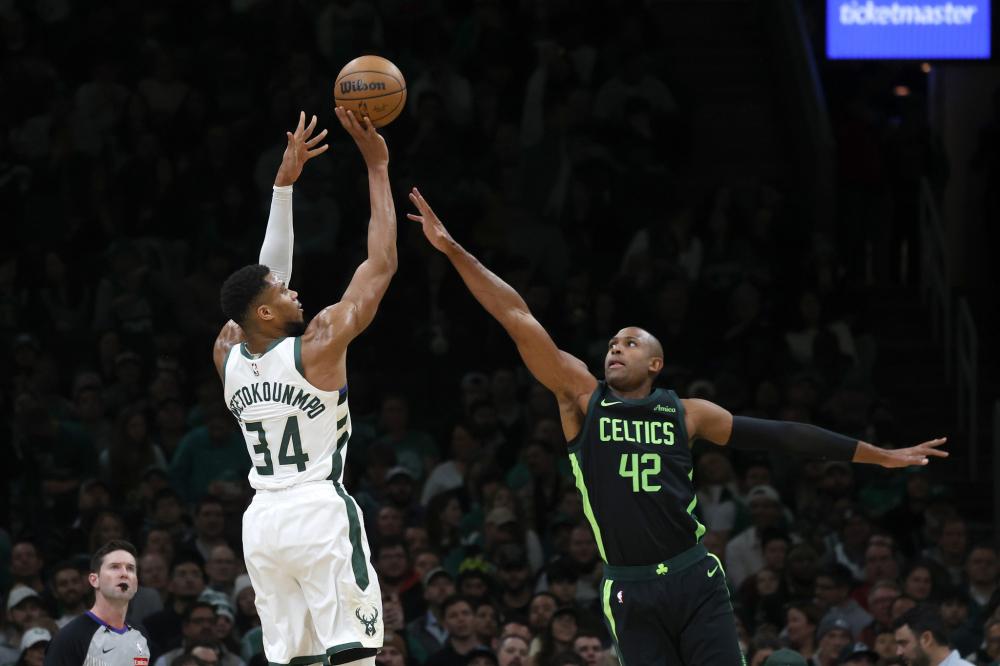 队中占据主 队中占据主