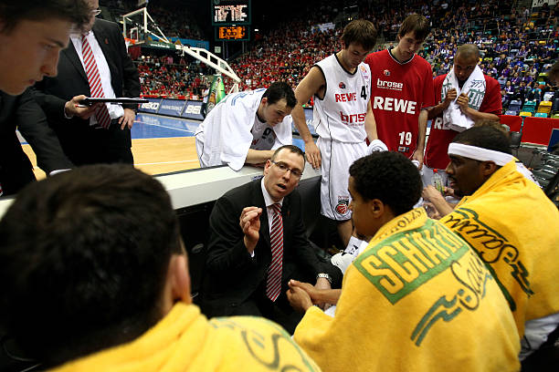 而在一场关 而在一场关