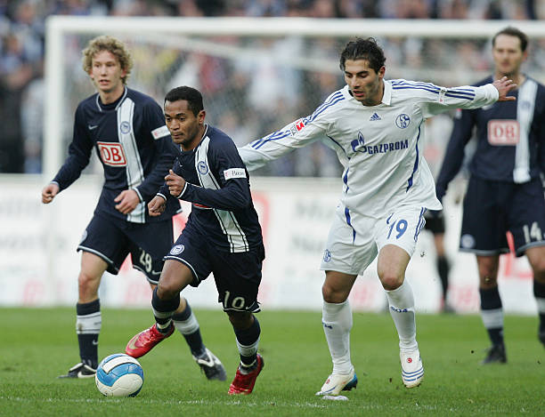 路易斯得以 路易斯得以