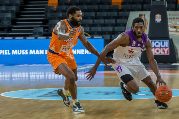 争取在主场 争取在主场